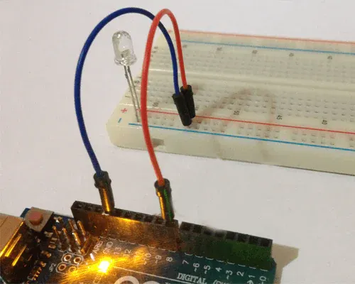 Conecte os Jumpers da Protoboard no Arduino.