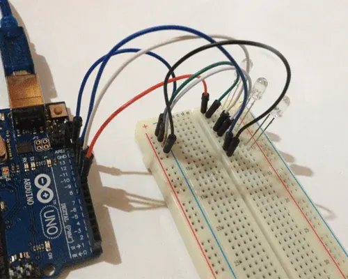 Ligação dos LEDs no Arduino.